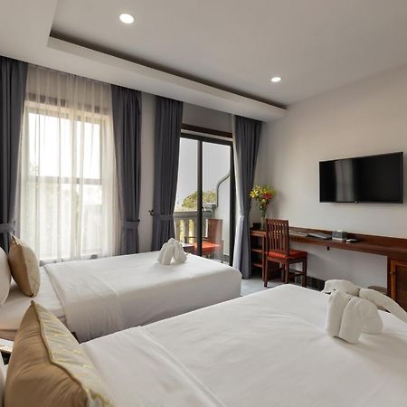 Blanc Smith Hotel Siem Reap Bagian luar foto
