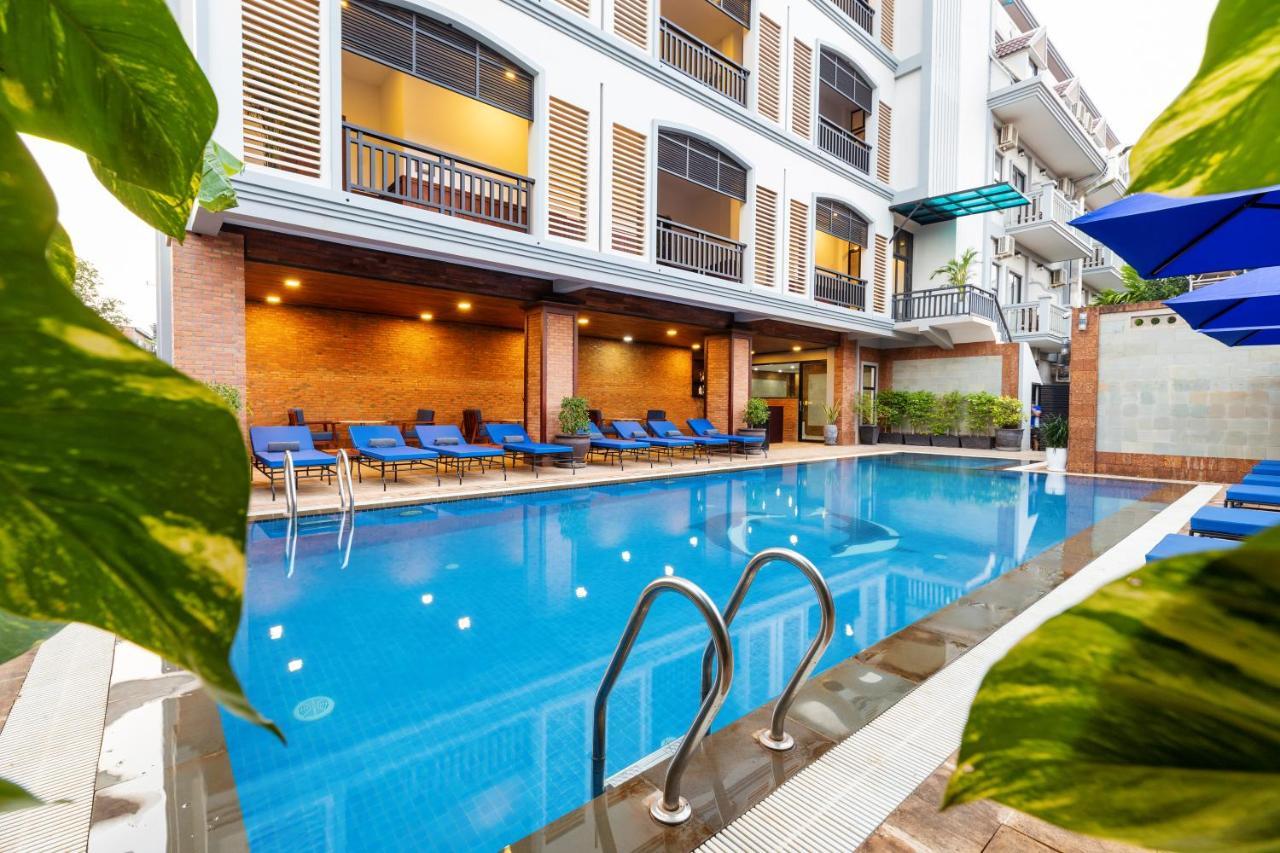 Blanc Smith Hotel Siem Reap Bagian luar foto