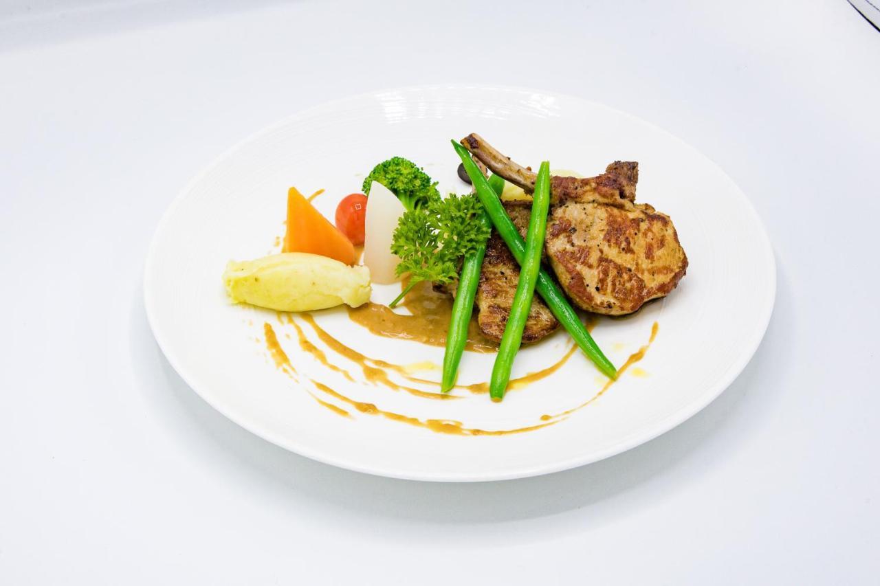 Blanc Smith Hotel Siem Reap Bagian luar foto